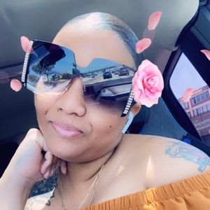 Meet your Posher, Shannon